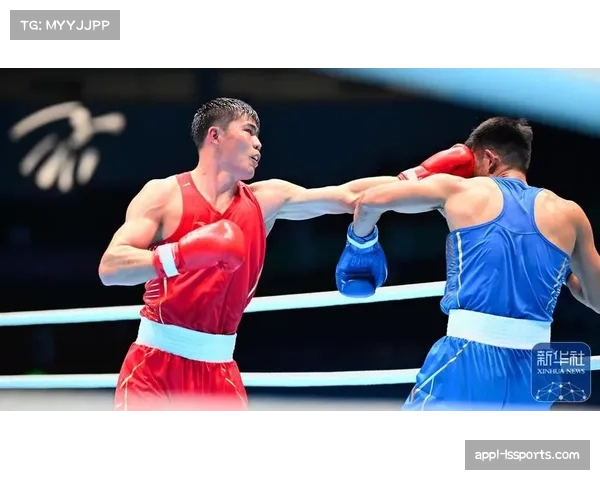托合塔尔别克在全运会拳击首轮轻松晋级,展现夺冠实力 托合塔尔别克在全运会拳击首轮轻松晋级,展现夺冠实力