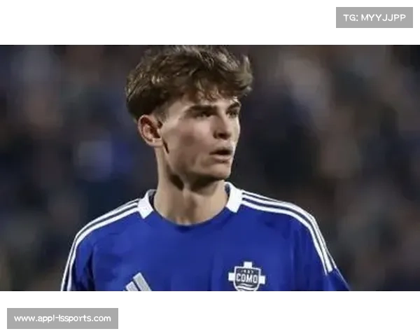 科莫前锋帽子戏法,当选意甲第17轮最佳